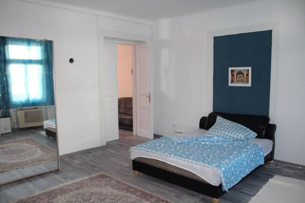 Szeged Apartment Екстер'єр фото