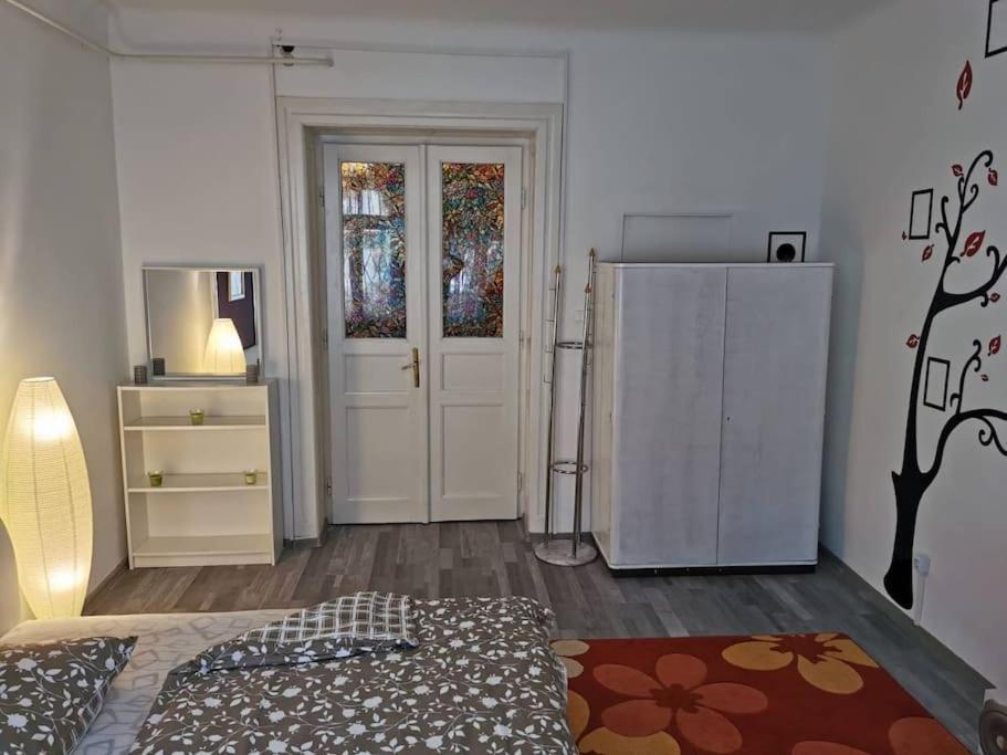 Szeged Apartment Екстер'єр фото