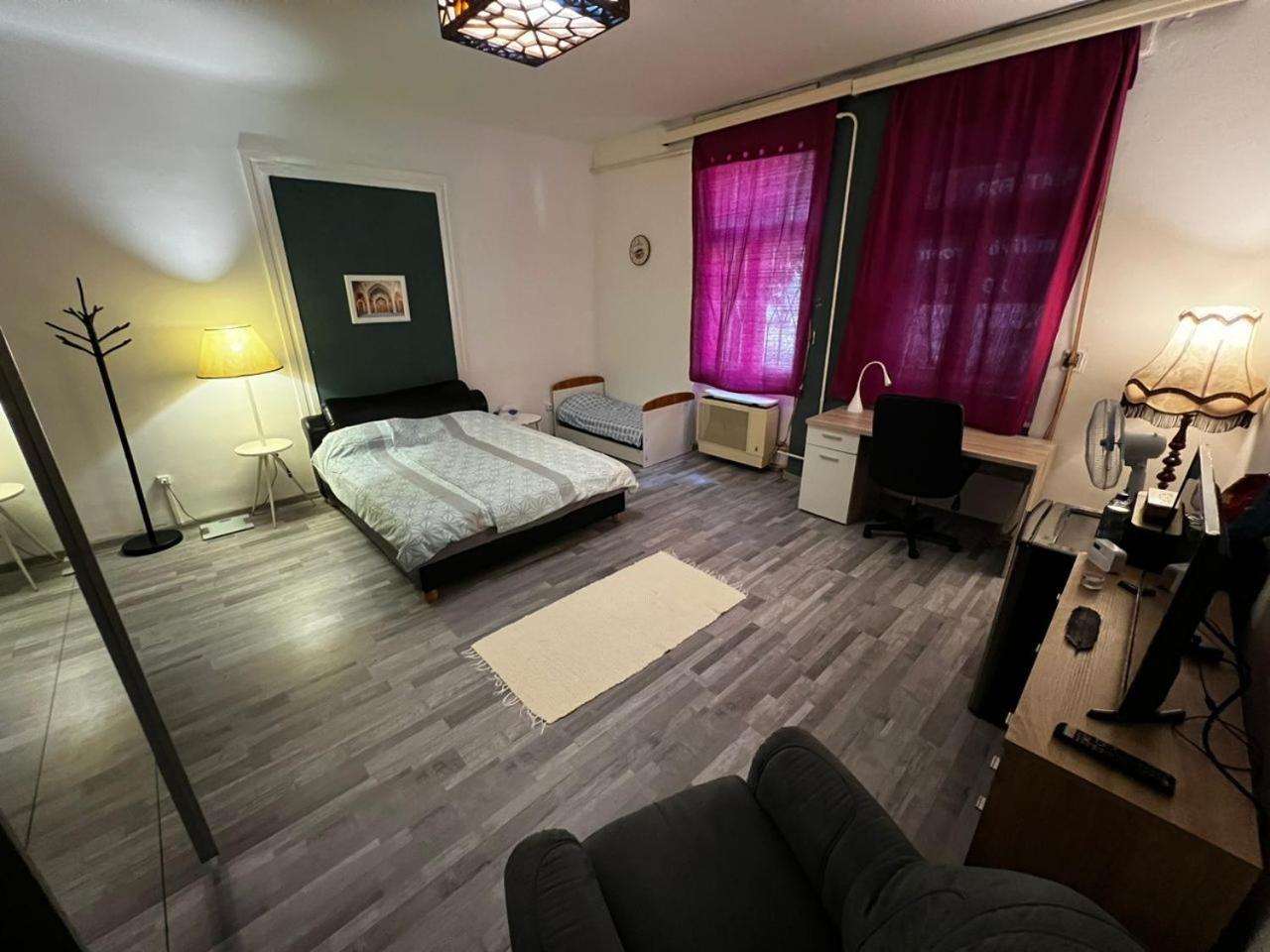 Szeged Apartment Екстер'єр фото